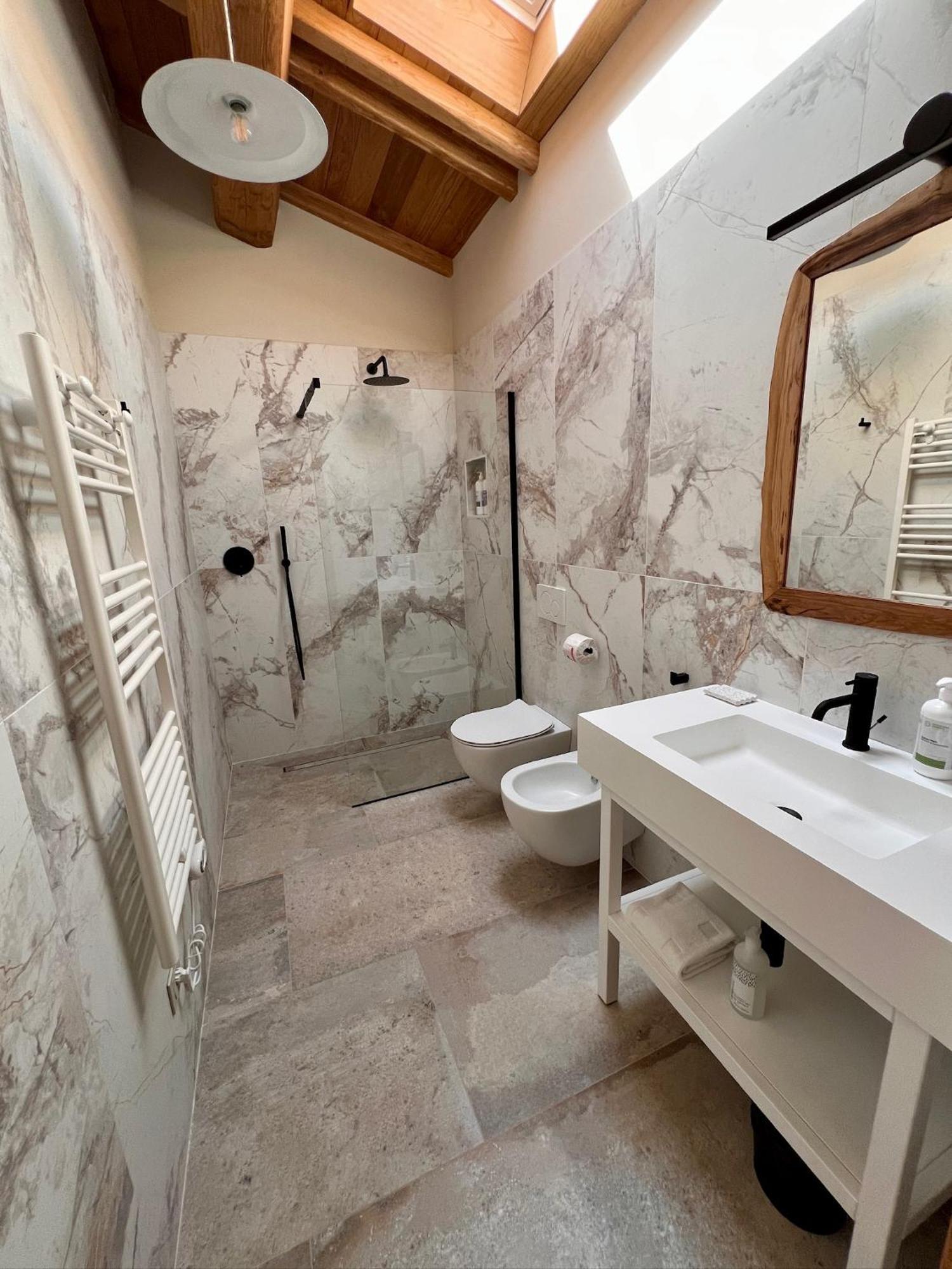 Podere L'Alfina Bio Agriturismo Castel Giorgio Esterno foto